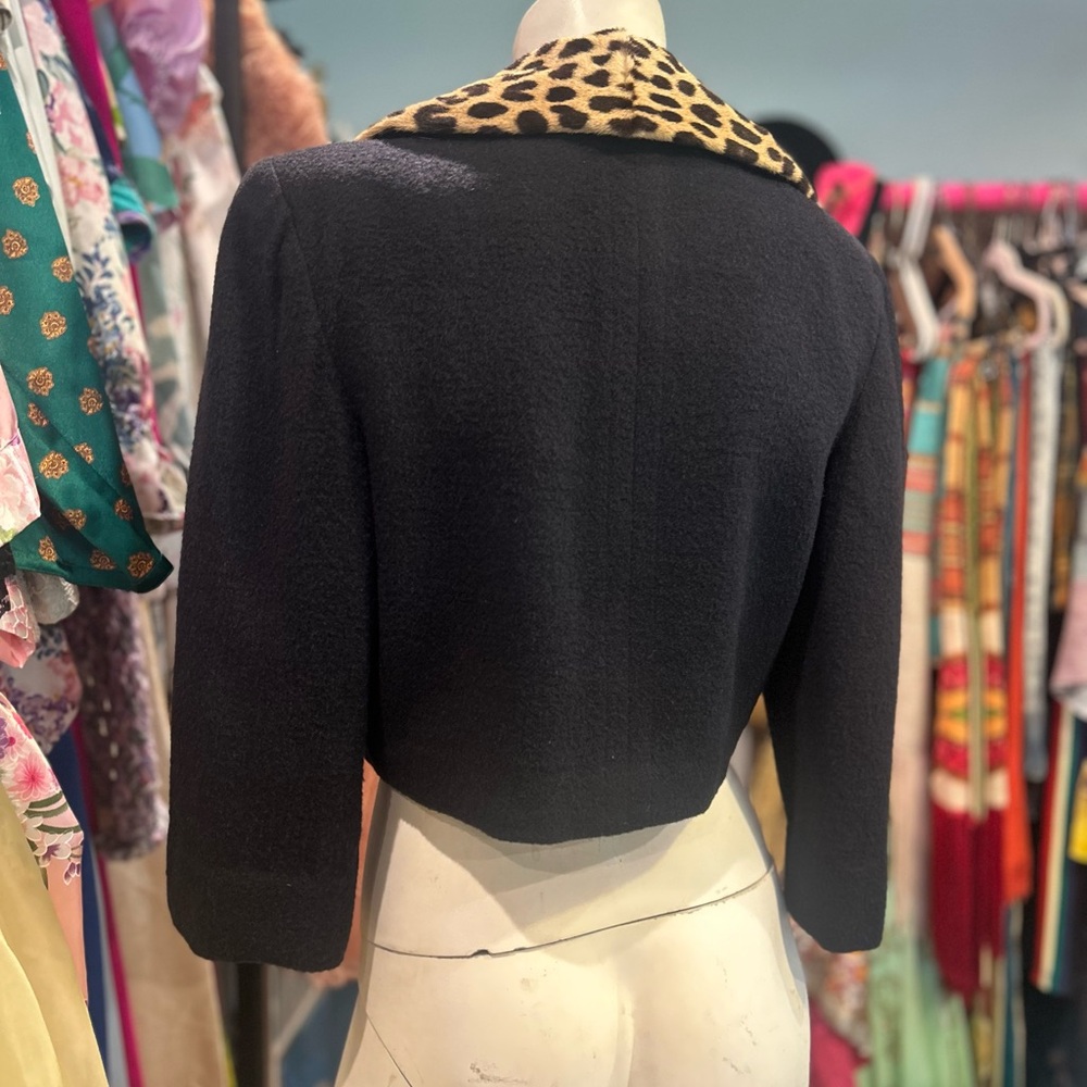 Mid Century Authentic Leopard Jacket - Picture 6 of 16
